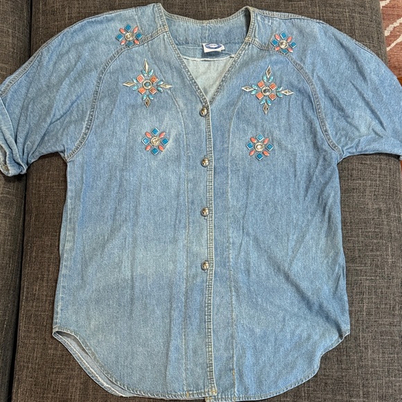 Vintage Tops - 🌸 Vintage BINGO! BINGO! Denim Embellished Western Shirt — Made in USA